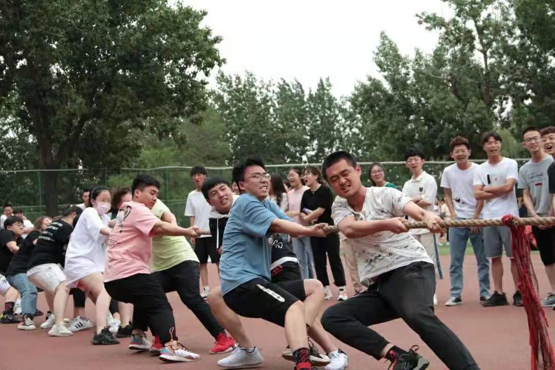 太原科技大學環境科學與工程學院順利舉辦學生趣味運動會 太原科技大學環境科學與工程學院順利舉辦學生趣味運動會