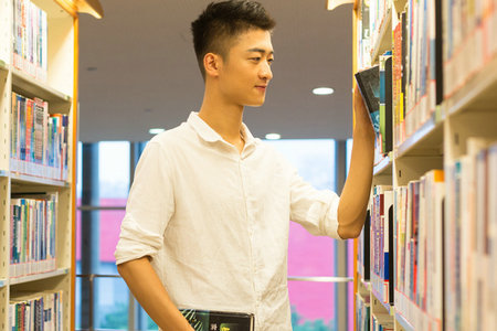 2022年河北科技大學在職研究生報考條件