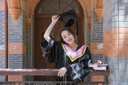 南昌航空大學在職研究生報考條件