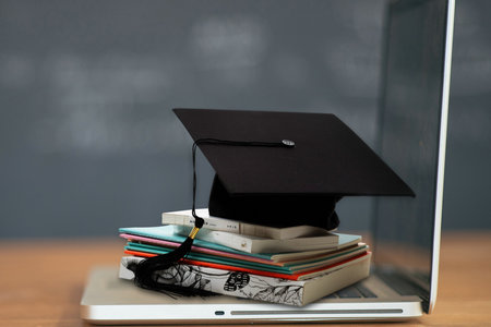 鄭州大學在職研究生報考條件及流程