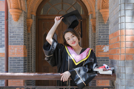 法國維萊爾國際商學院國際博士招生簡章 法國維萊爾國際商學院國際博士招生簡章