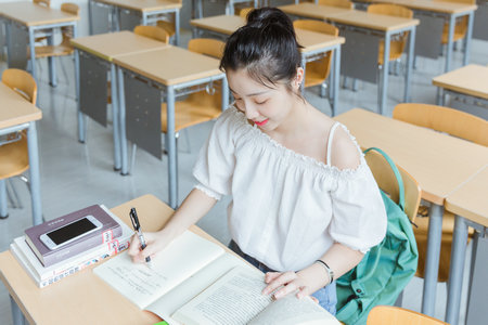 湖南大學非全日制研究生法律碩士（J.M）正在招生中