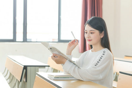 新鄉(xiāng)醫(yī)學(xué)院內(nèi)科學(xué)在職研究生招生信息 新鄉(xiāng)醫(yī)學(xué)院內(nèi)科學(xué)在職研究生招生信息