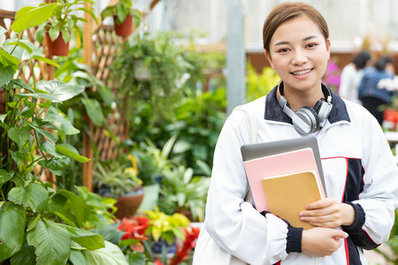 西安財經大學非全日制研究生過了線就能上嗎