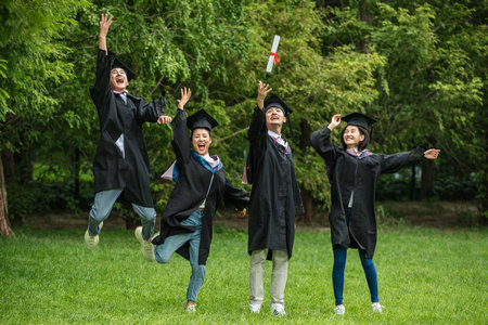 西北政法大學(xué)同等學(xué)力申碩報(bào)考條件 西北政法大學(xué)同等學(xué)力申碩報(bào)考條件